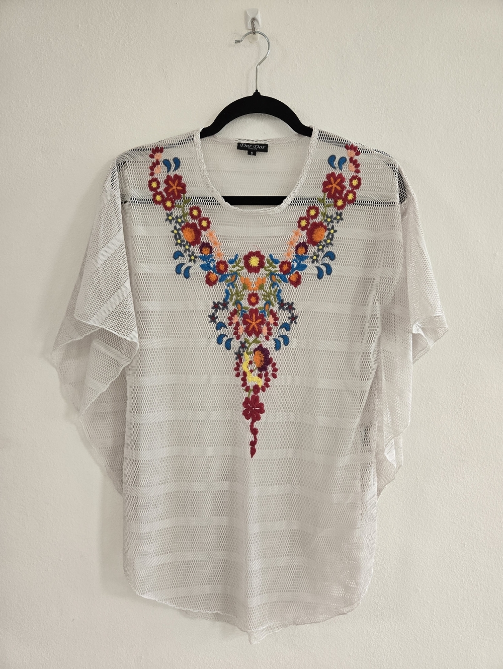 Dor Dor Couture White Mesh Colorful Floral Embroidered Top Size S